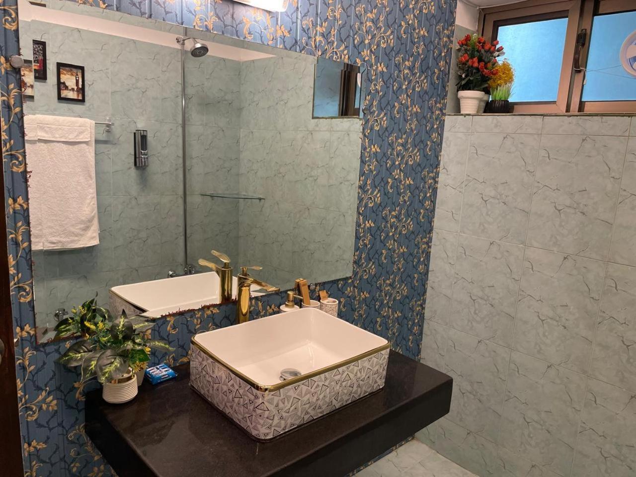 Riviera Courtyard Guest House איסלמאבד מראה חיצוני תמונה